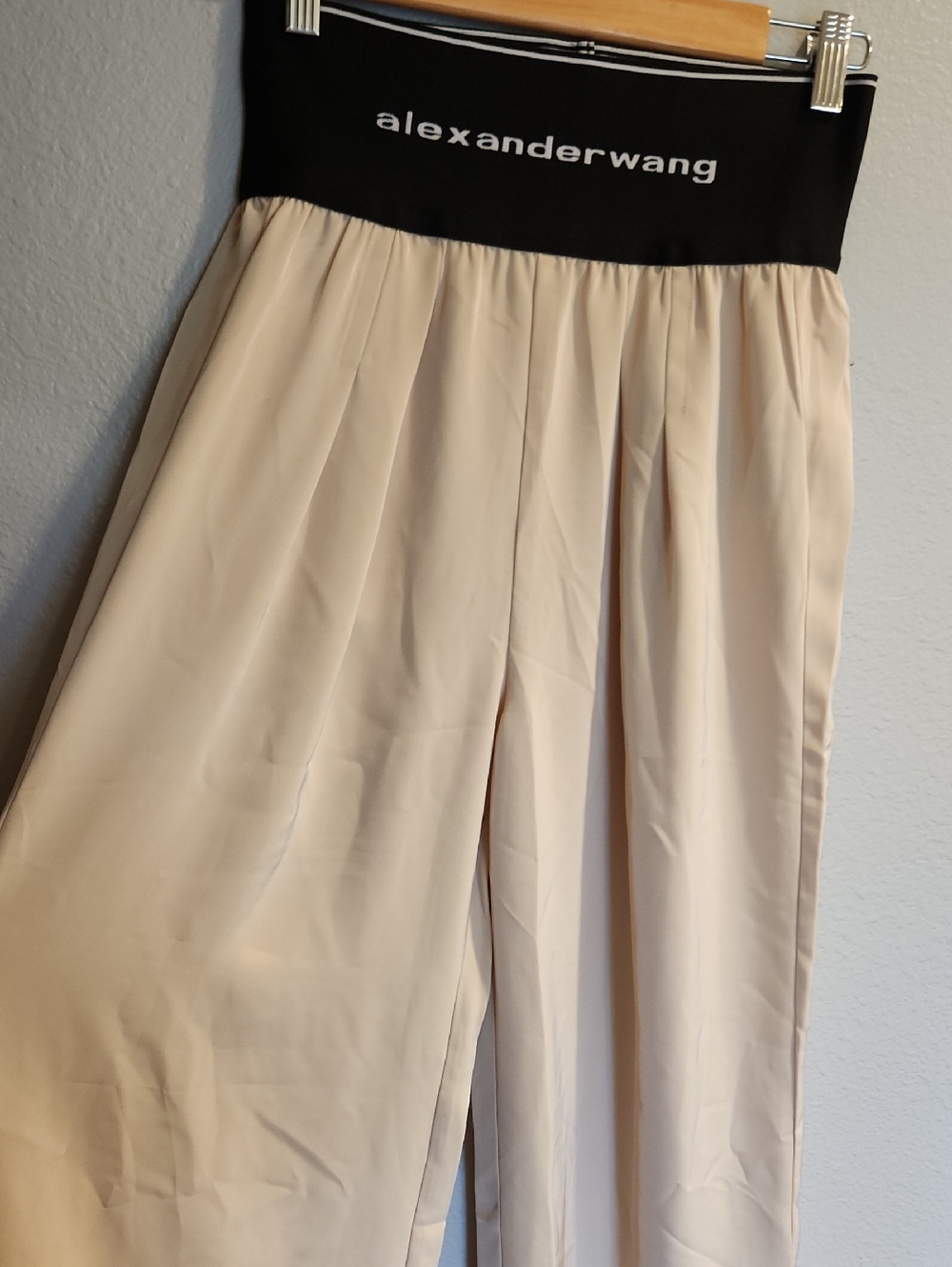 alexanderwang High-Waist Cream Wide Leg Pants Black Logo Waistband Light Weight